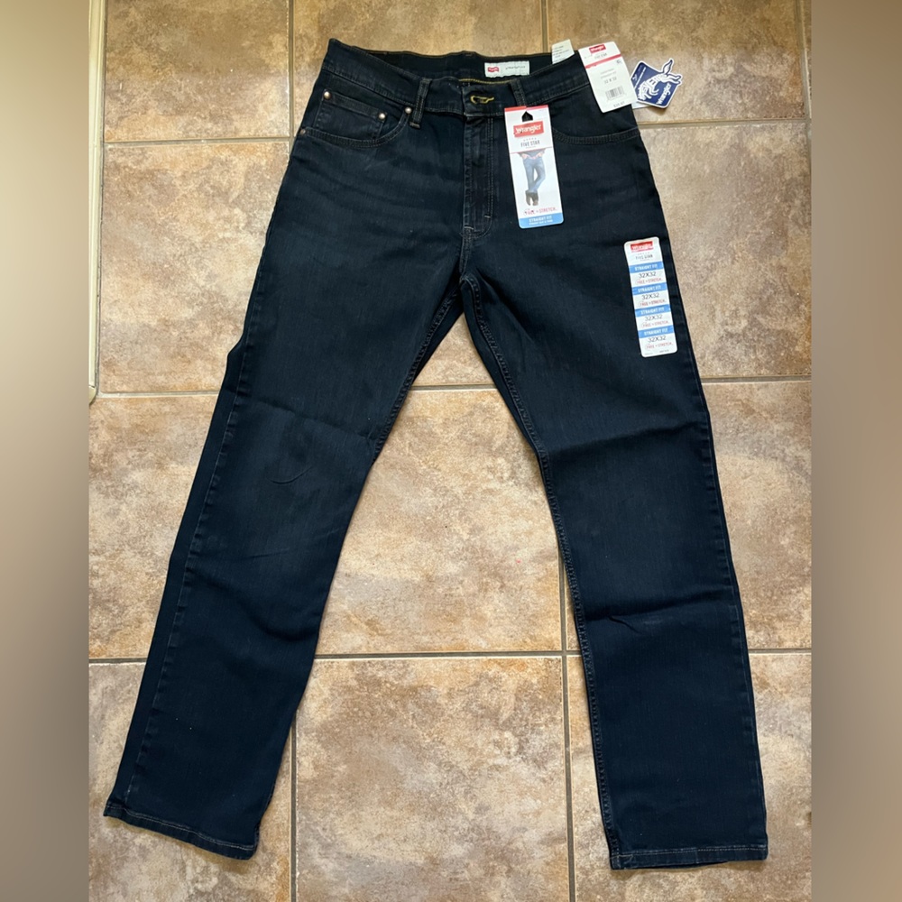 WRANGLER men’s straight fit jean